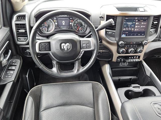 2022 RAM 2500 Laramie Crew Cab 4x4 6'4' Box