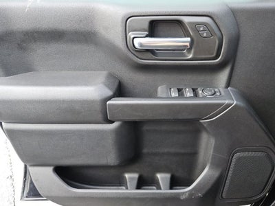 2025 Chevrolet Silverado 1500 4WD Crew Cab Short Bed Custom