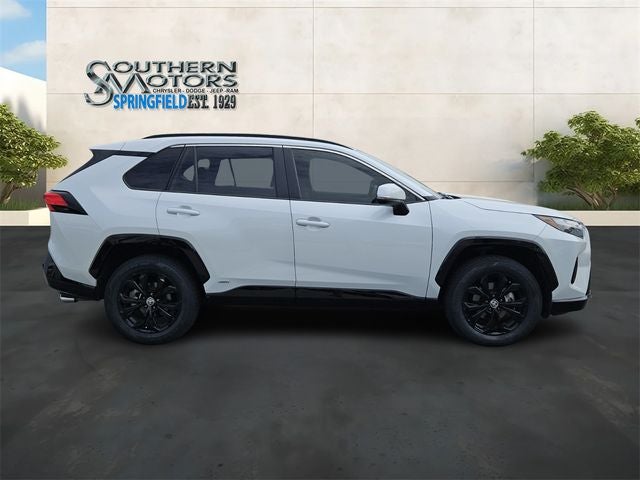 2023 Toyota RAV4 Hybrid SE