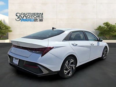 2025 Hyundai Elantra SEL Convenience