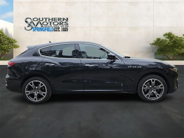 2023 Maserati Levante Modena