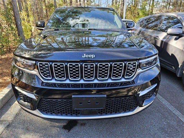 2022 Jeep Grand Cherokee Summit