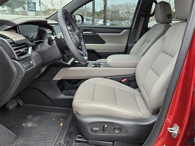 2024 GMC Acadia Elevation