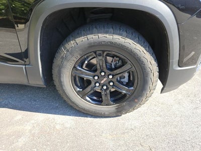 2022 GMC Acadia AT4