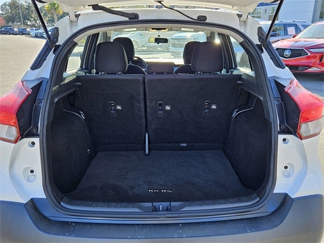 2019 Nissan Kicks SV