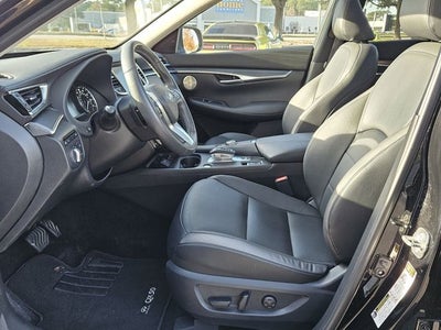 2024 INFINITI QX50 LUXE