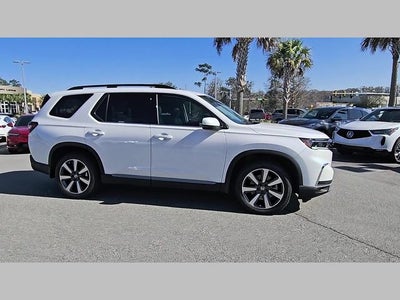 2025 Honda Pilot Touring