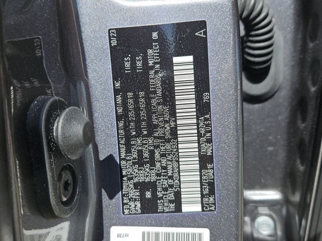 2023 Toyota Highlander XLE