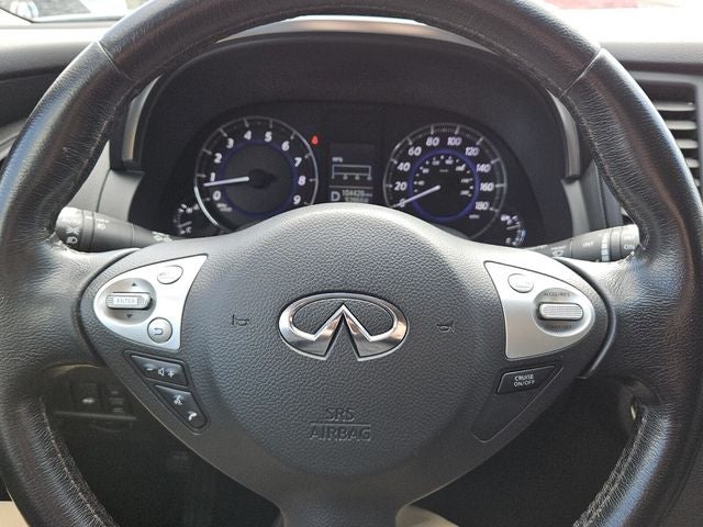 2017 INFINITI QX70 Base