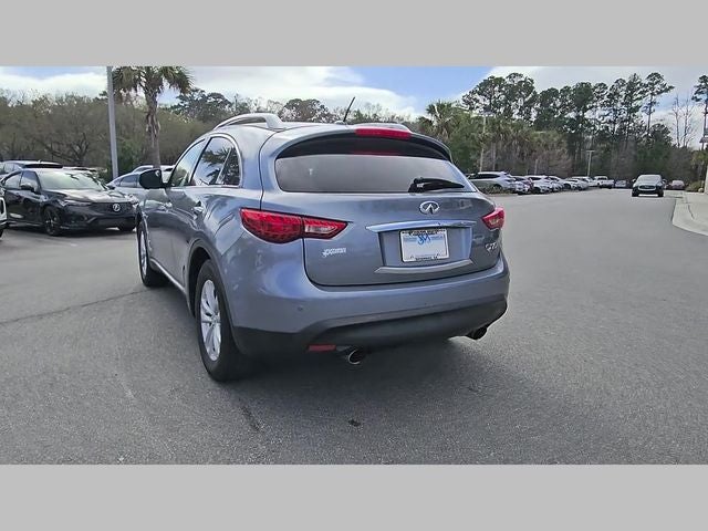 2017 INFINITI QX70 Base