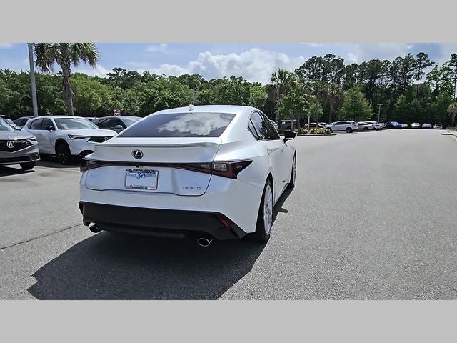 2021 Lexus IS 300
