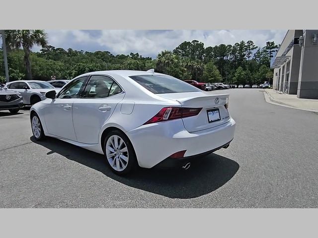 2016 Lexus IS 300