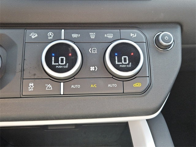 2025 Land Rover Defender 110 S