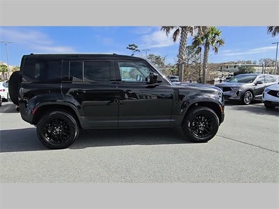 2025 Land Rover Defender 110 S