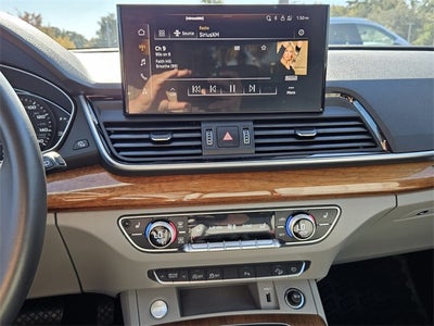 2024 Audi Q5 40 Premium quattro