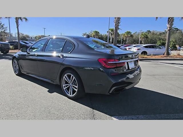 2017 BMW 7 Series 740i