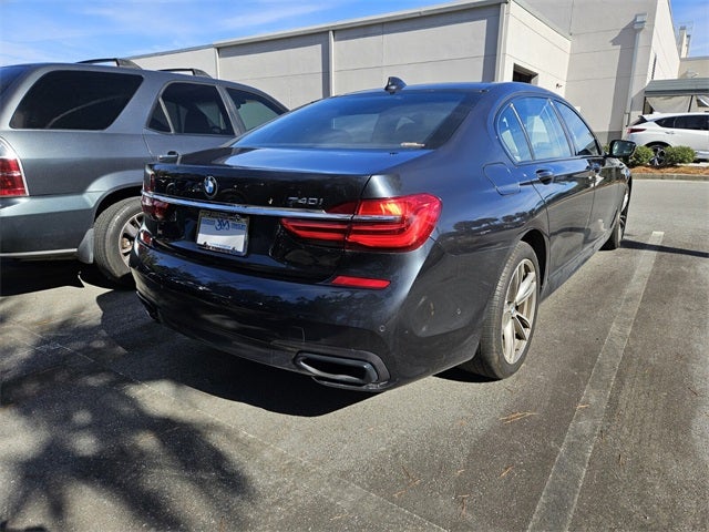 2017 BMW 7 Series 740i