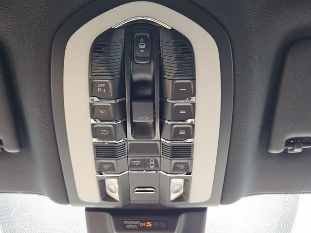 2022 Porsche Macan GTS