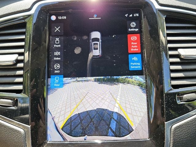 2023 Volvo XC90 B6 Plus 7-Seater