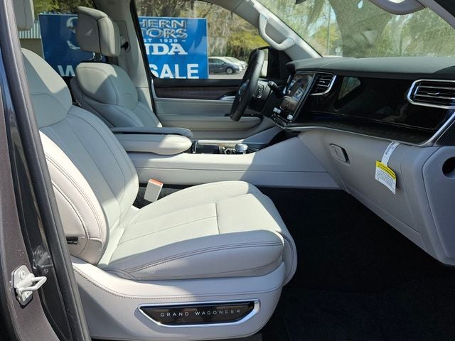 2024 Jeep Grand Wagoneer Base
