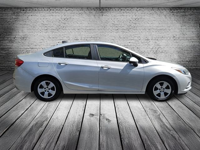 2017 Chevrolet Cruze LS