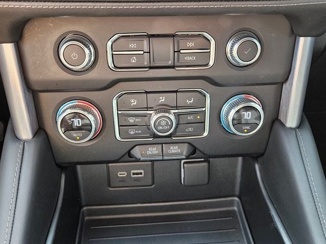 2022 GMC Yukon XL SLE