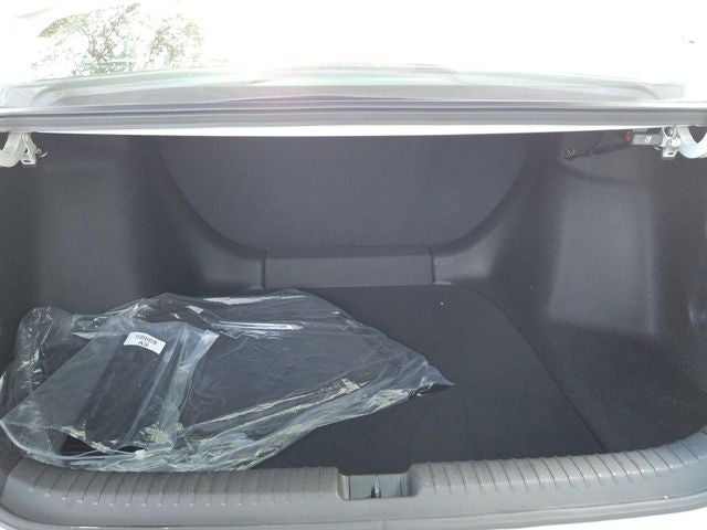 2025 Honda Accord LX - Photo 13