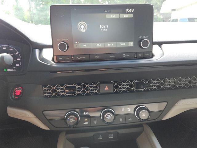 2025 Honda Accord LX - Photo 17