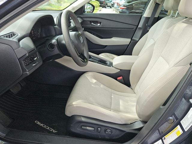 2025 Honda Accord SE - Photo 10