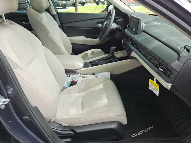 2025 Honda Accord SE - Photo 15