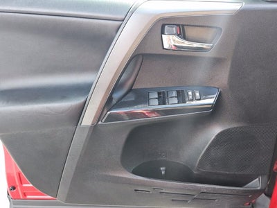 2016 Toyota RAV4 SE