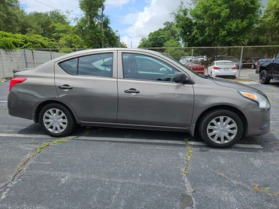 2015 Nissan Versa 1.6 S Plus