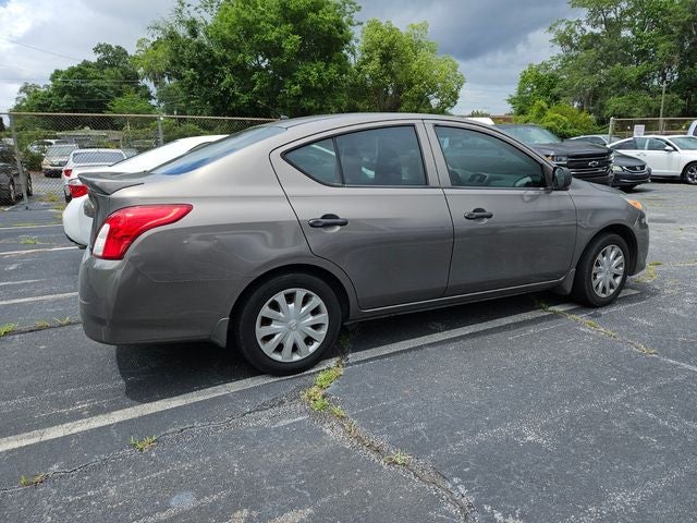 2015 Nissan Versa 1.6 S Plus