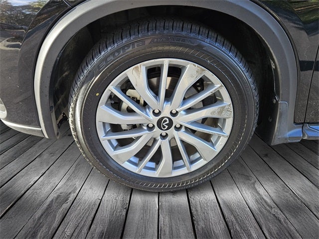 2024 INFINITI QX50 LUXE