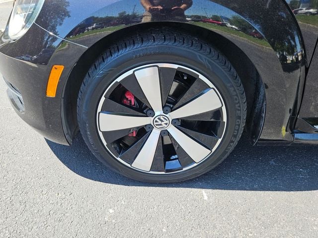2013 Volkswagen Beetle Convertible 2.0 TSi