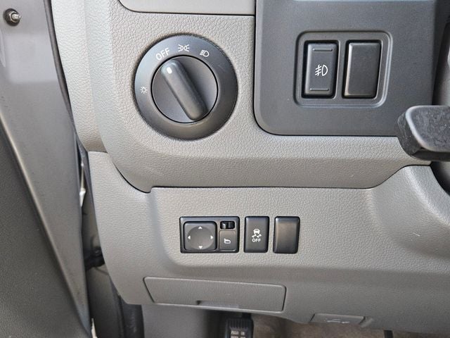 2019 Nissan NV Passenger SL