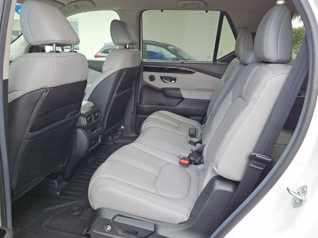 2025 Honda Pilot EX-L - Photo 11
