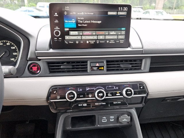 2025 Honda Pilot EX-L - Photo 17