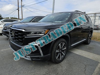 2023 Honda Pilot Touring
