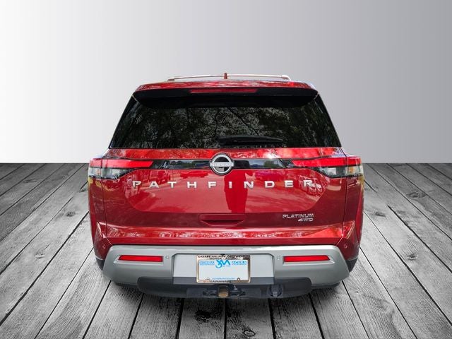 2025 Nissan Pathfinder Platinum