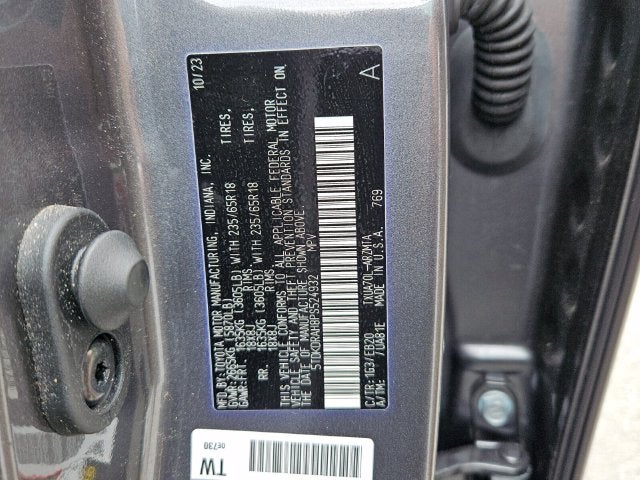 2023 Toyota Highlander XLE