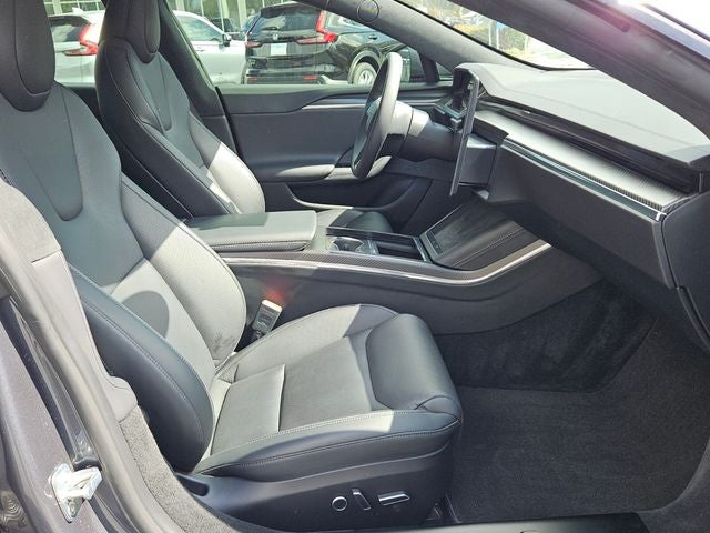 2022 Tesla Model S Plaid