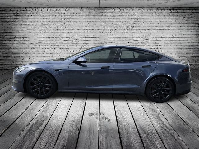 2022 Tesla Model S Plaid