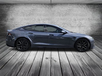 2022 Tesla Model S Plaid