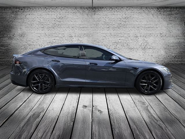 2022 Tesla Model S Plaid
