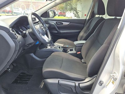 2022 Nissan Rogue Sport S