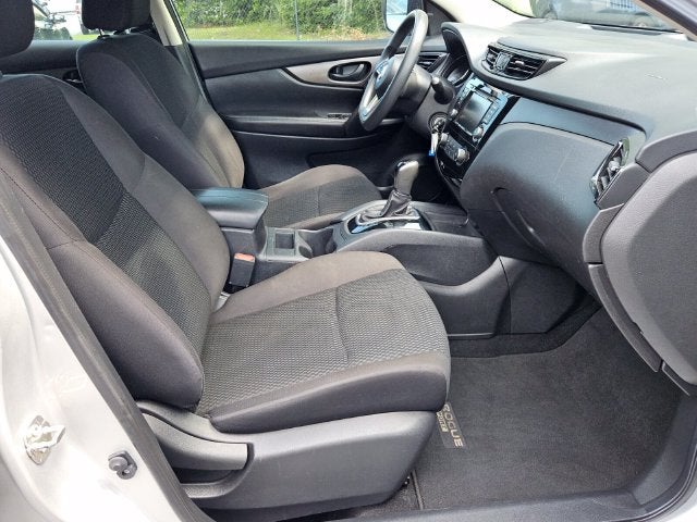 2022 Nissan Rogue Sport S