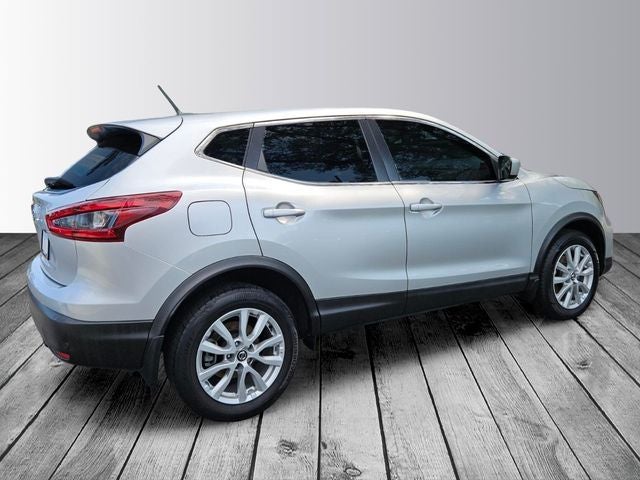 2022 Nissan Rogue Sport S