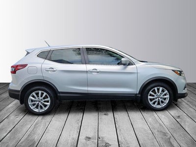 2022 Nissan Rogue Sport S