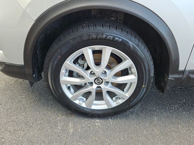 2022 Nissan Rogue Sport S
